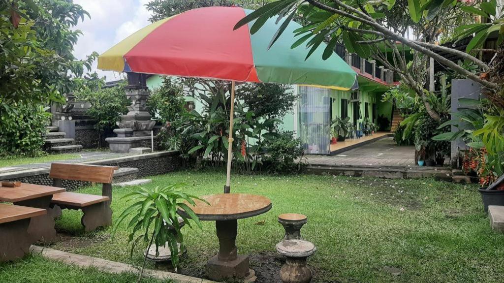 Oyo 90714 Umah Pande Tabanan Near Tanah Lot Hotell Exteriör bild