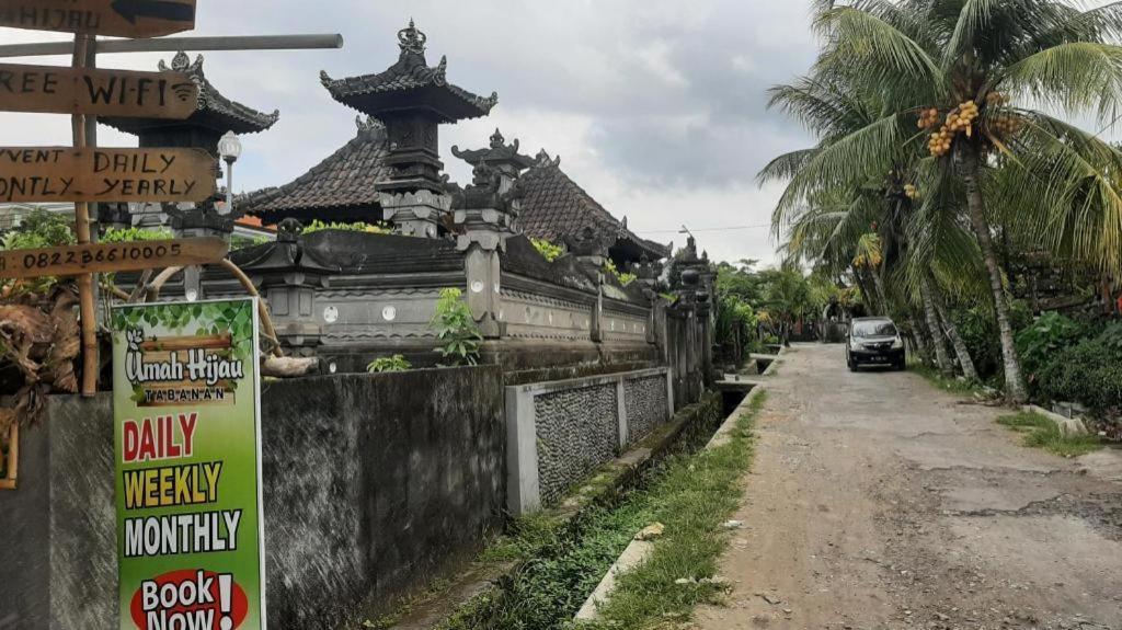 Oyo 90714 Umah Pande Tabanan Near Tanah Lot Hotell Exteriör bild